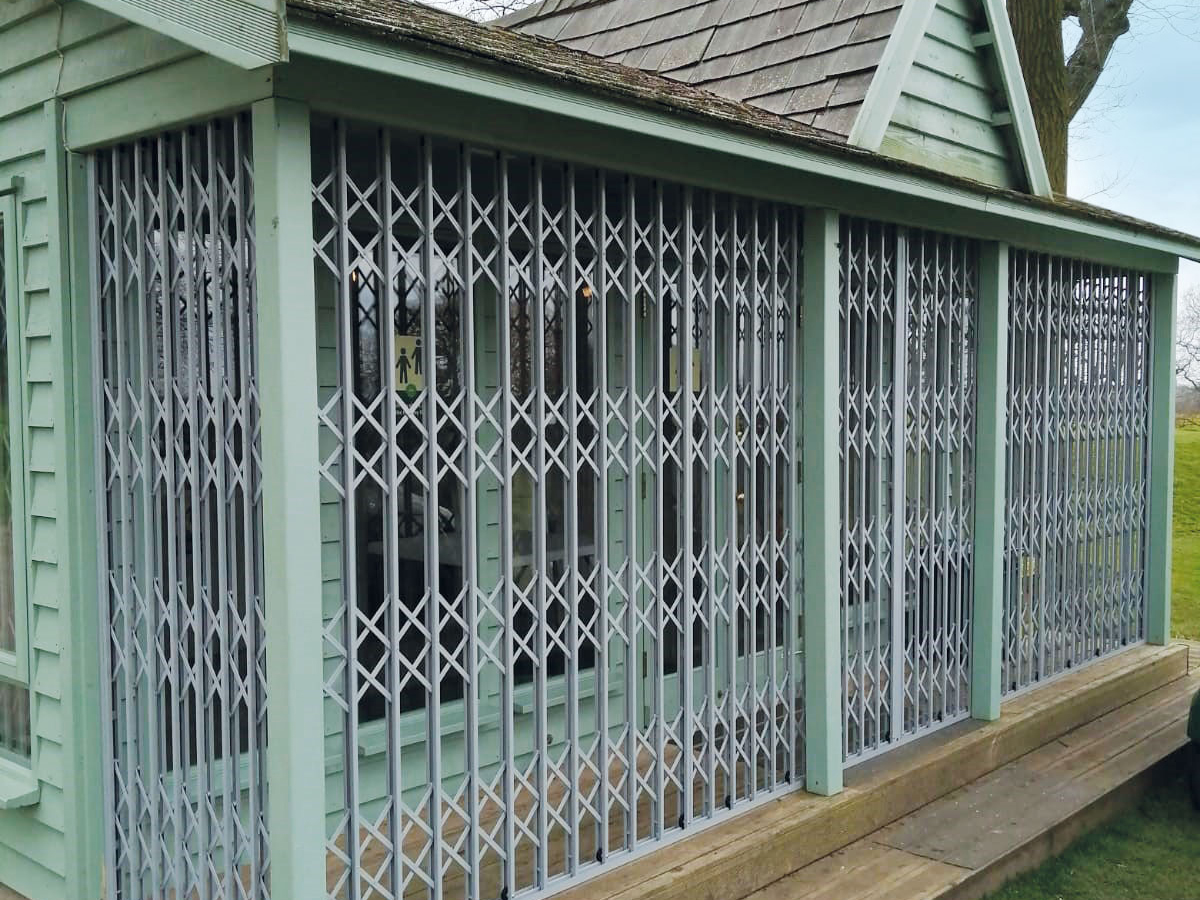 Retractable Grilles