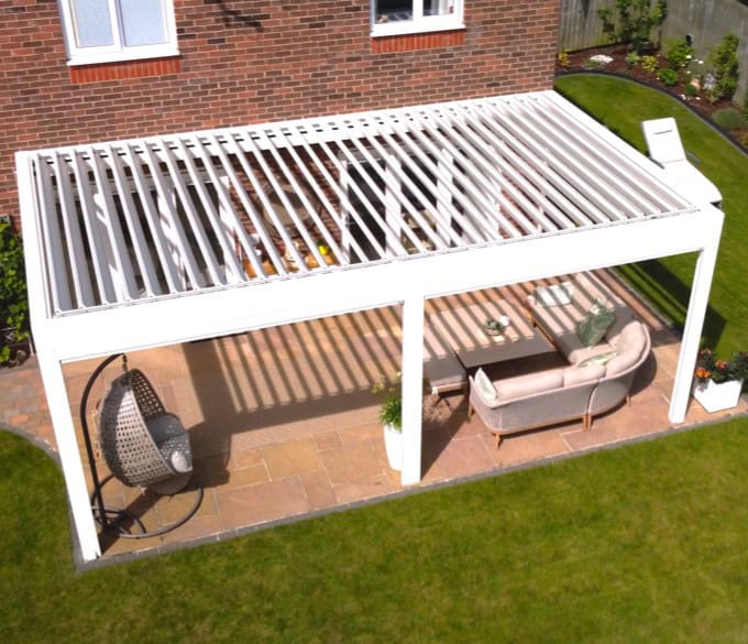 Louvered roof pergola in Leeds